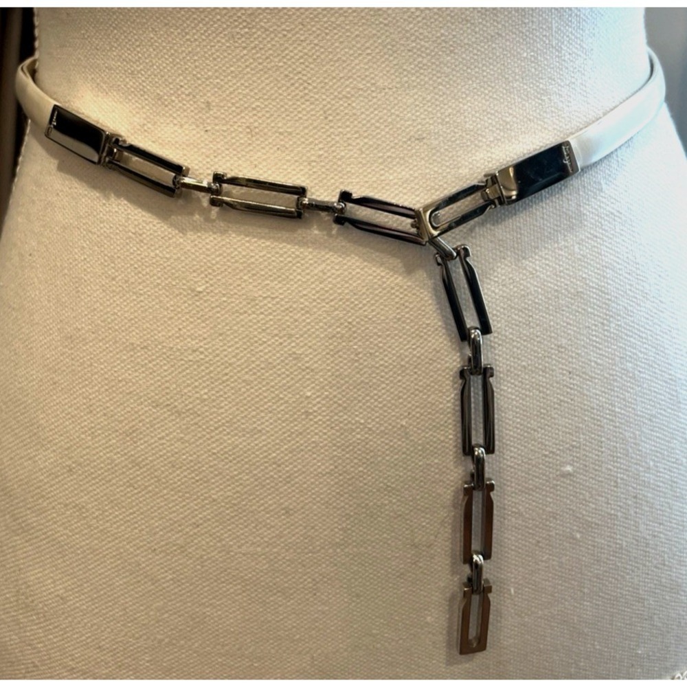 Ferragamo Luxury Leather Silver Chain Link Belt Ivory Pearlized Skinny S Italy